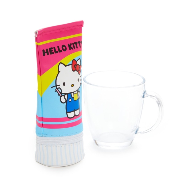 Hello Kitty Toothpaste Zipper Pouch - Picture 5 of 6